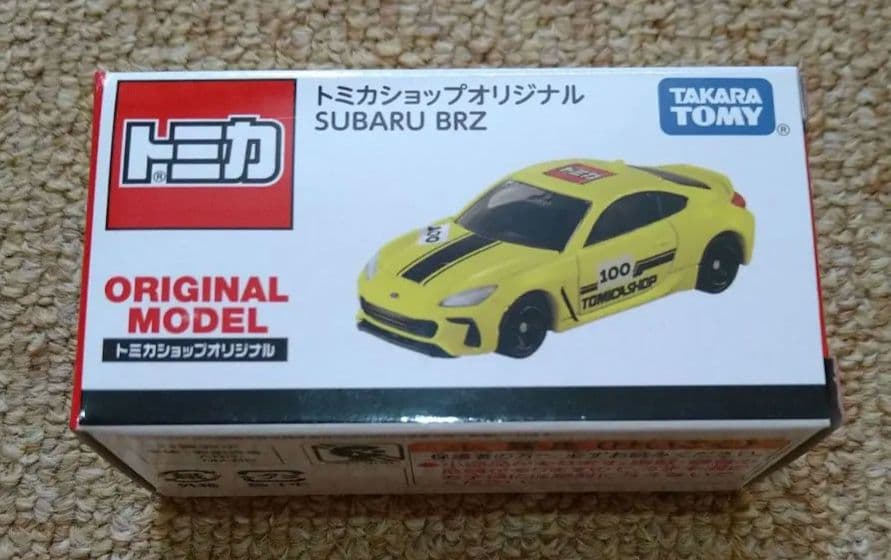 トミカ　スバル　10台　まとめ売り　フラッグ付き