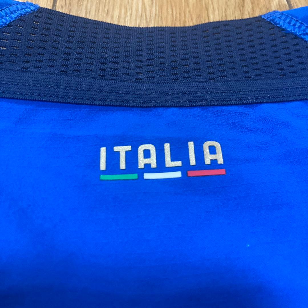 正規品　イタリア代表オーセンティックモデル　サッカーユニフォーム　ユーロパッチ付