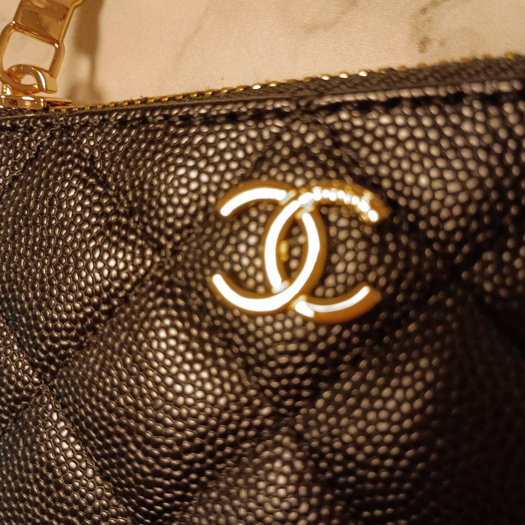 CHANEL ノベルティー ブラック レザー キルティング 小銭入れ