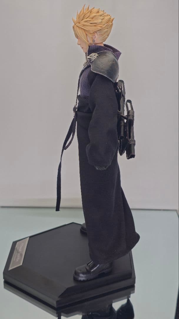 ゲームキャラクター Gametoys Cloud Strife GT-006A