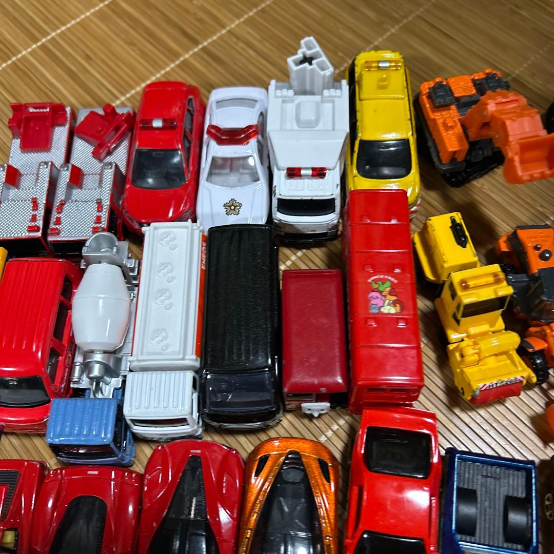 ミニカーセット ２６個