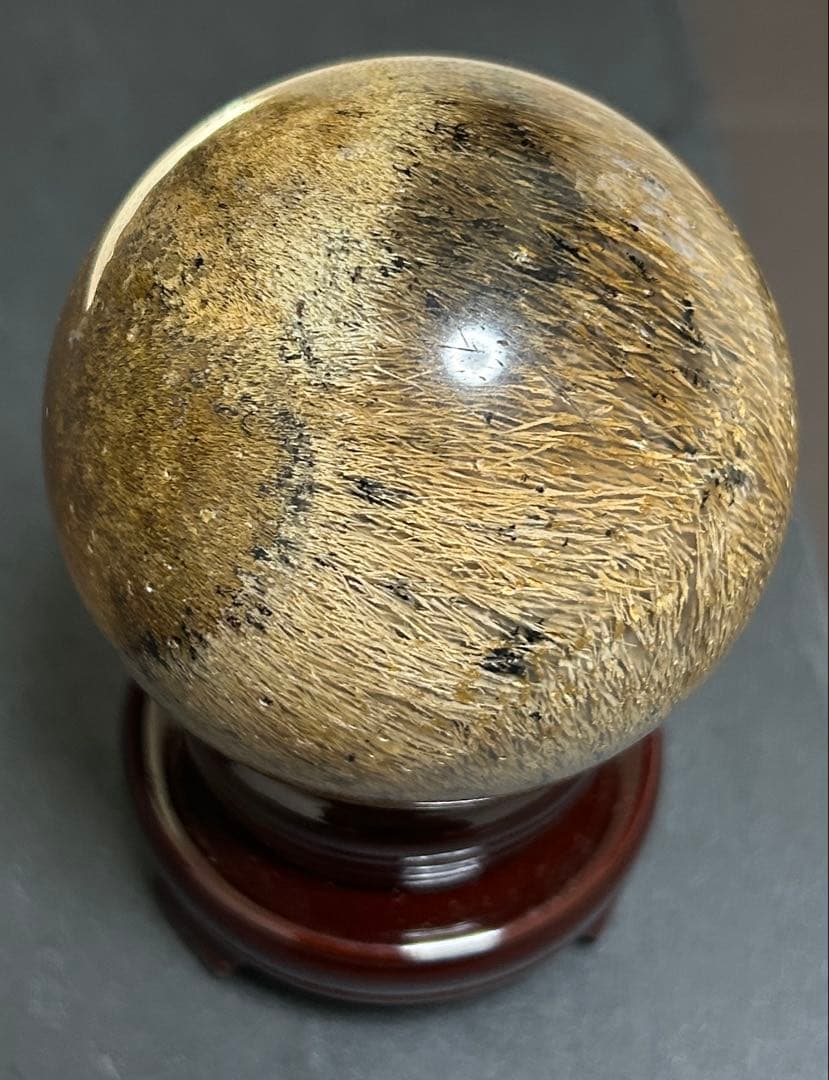 ゴールデンルチルクォーツクリスタル　丸玉　404.5g