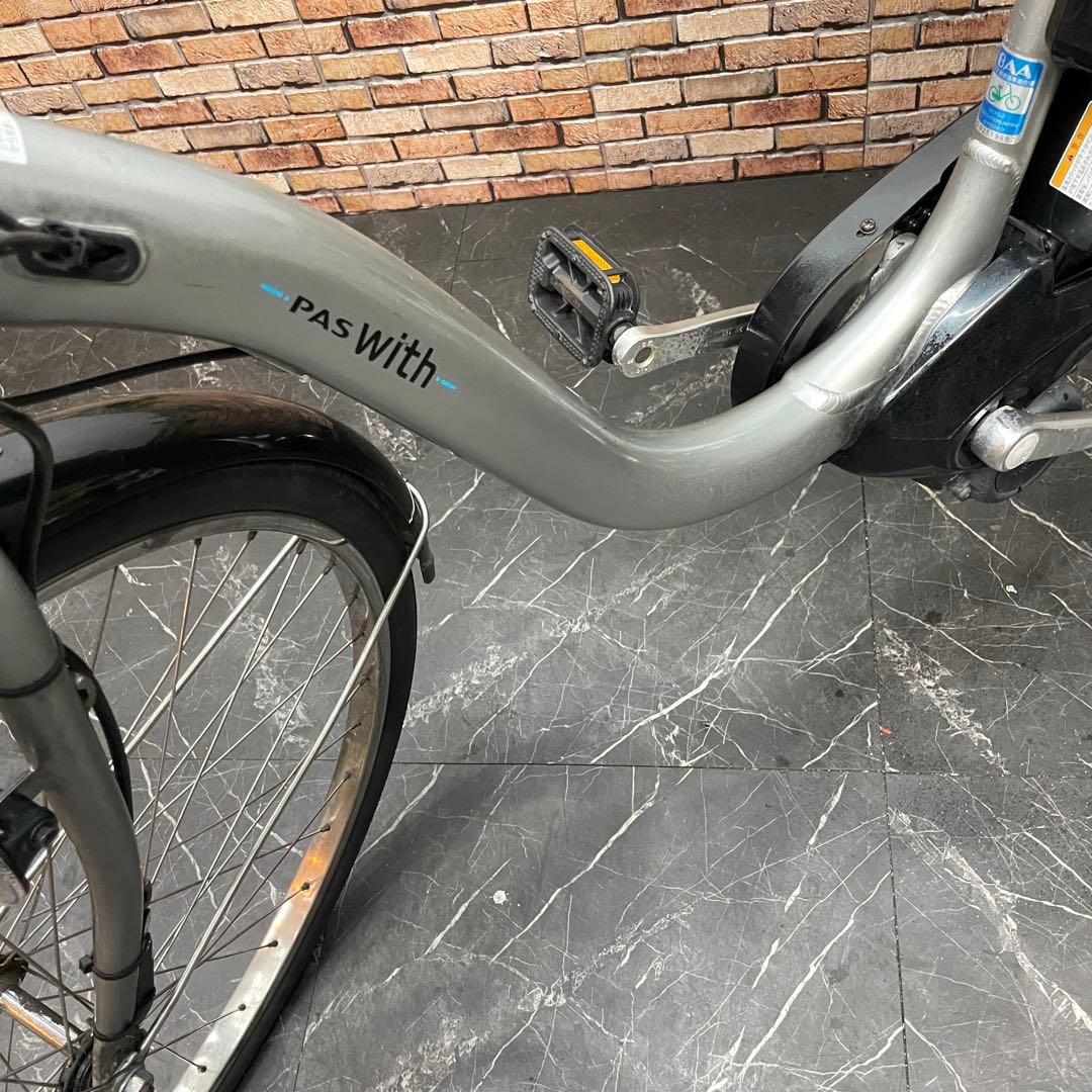 【44】電動自転車 YAMAHA PAS With シルバー 26インチ