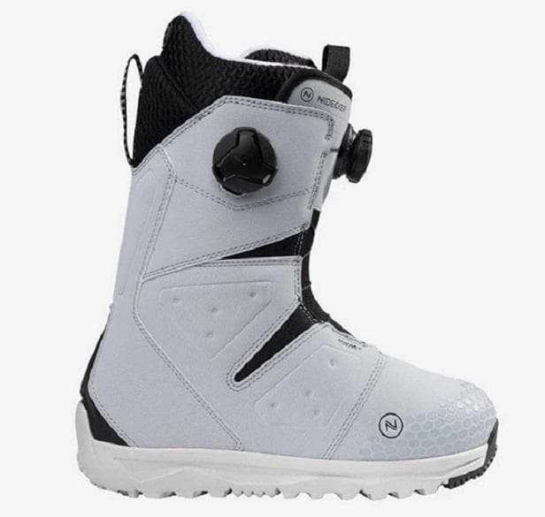 4.3割引 定価￥52,800 ナイデッカー ALTAI W アルタイ 23.5
