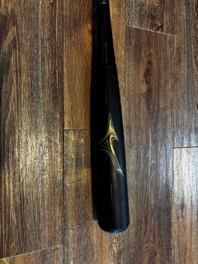 り*ご様 ミズノBEYOND MAX LEGACY バット　84cm