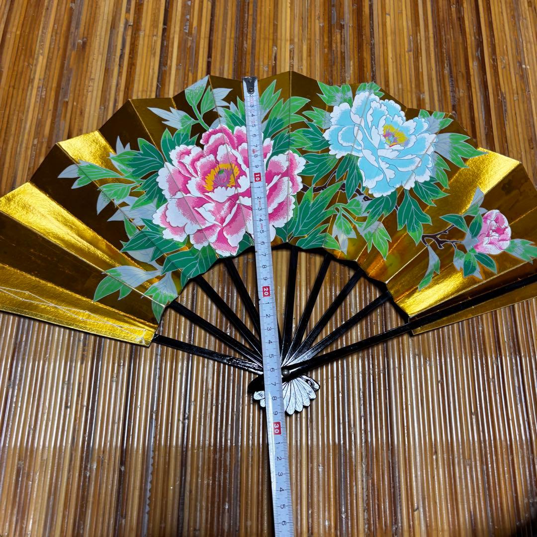 舞扇子 金色 牡丹の花　3点