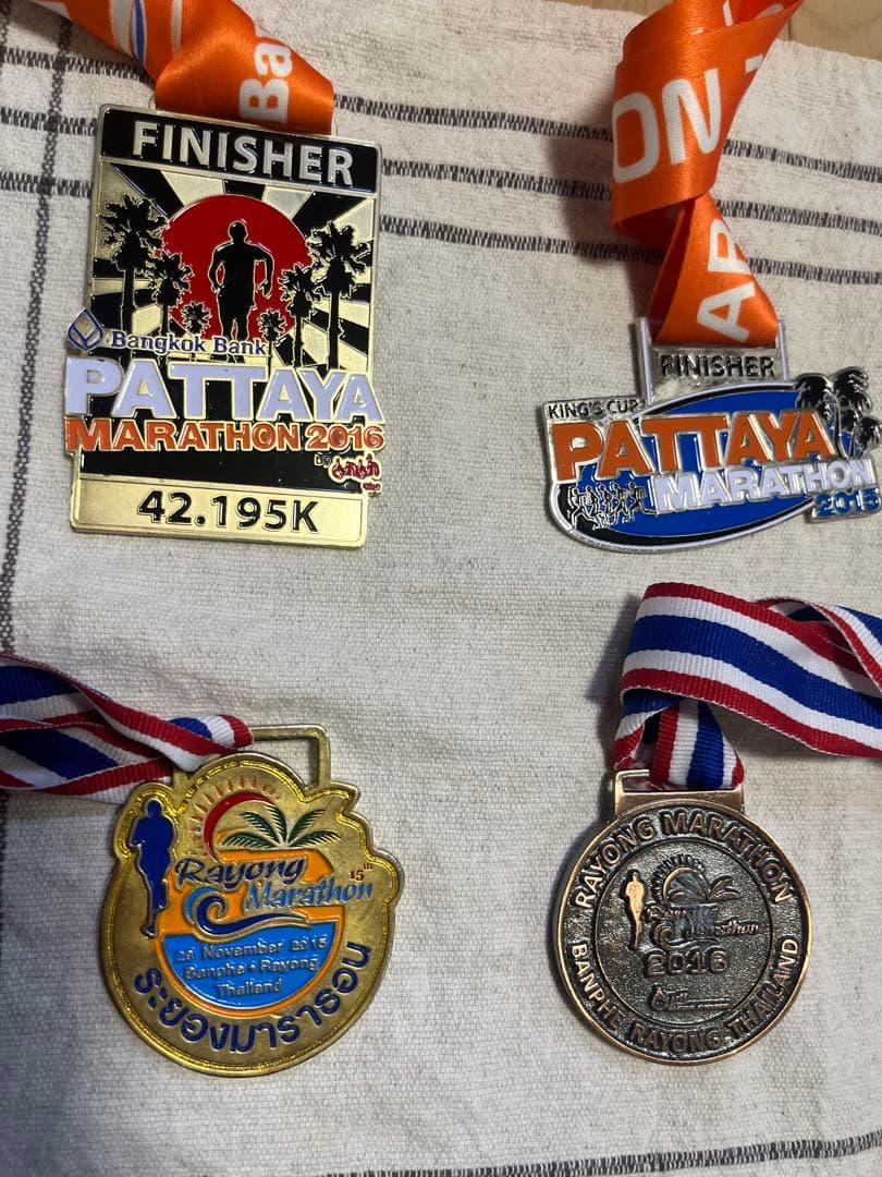 海外マラソン　メダル　完走thaiタイ泰Finisher/Marathon