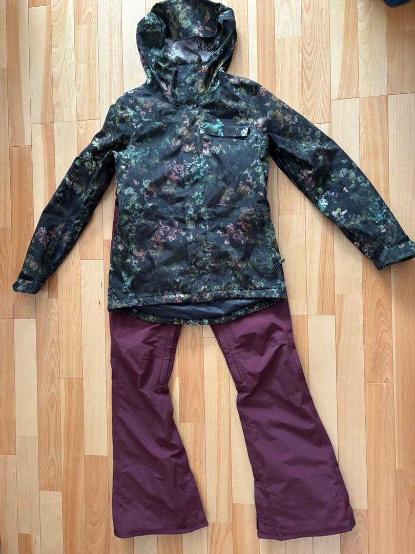 VOLCOM GORE-TEX スノーウェア　レディース　パンツ