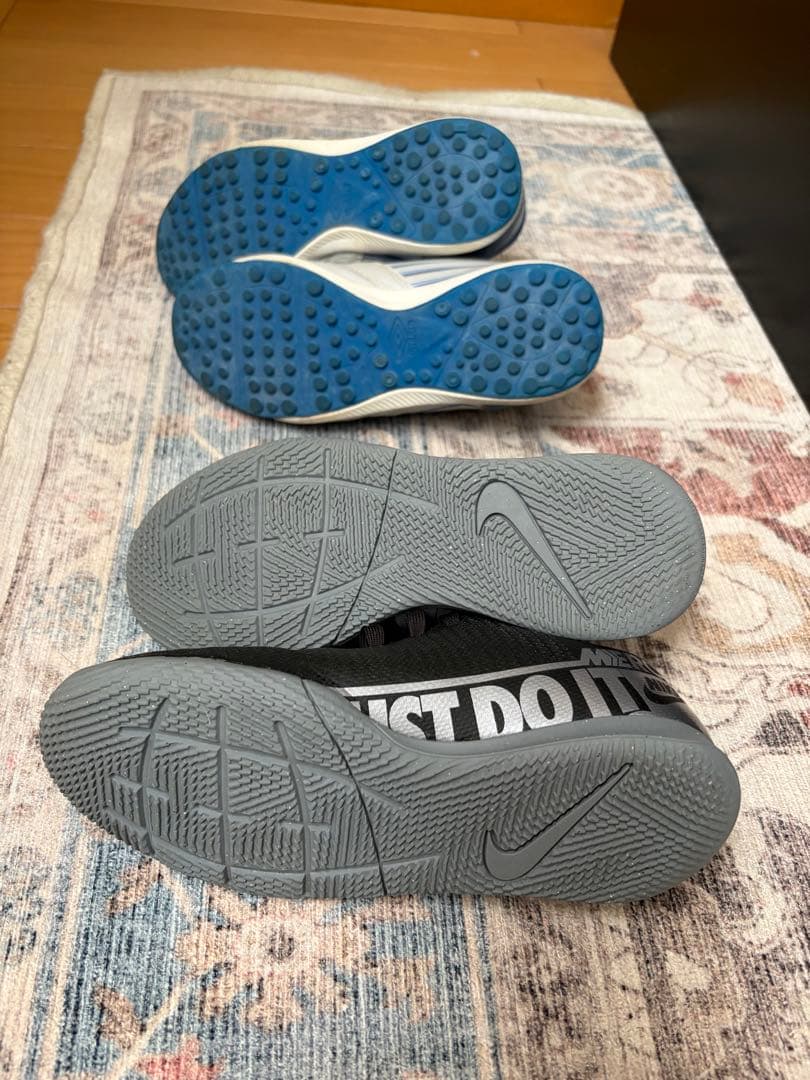 キッズ サッカーシューズ4足セット adidas Nike等