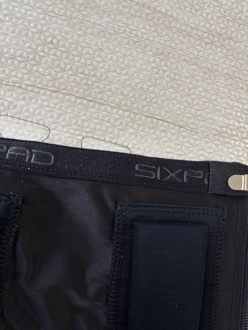 SIXPAD コアベルトトレーニングパッド　【パット以外は未使用】