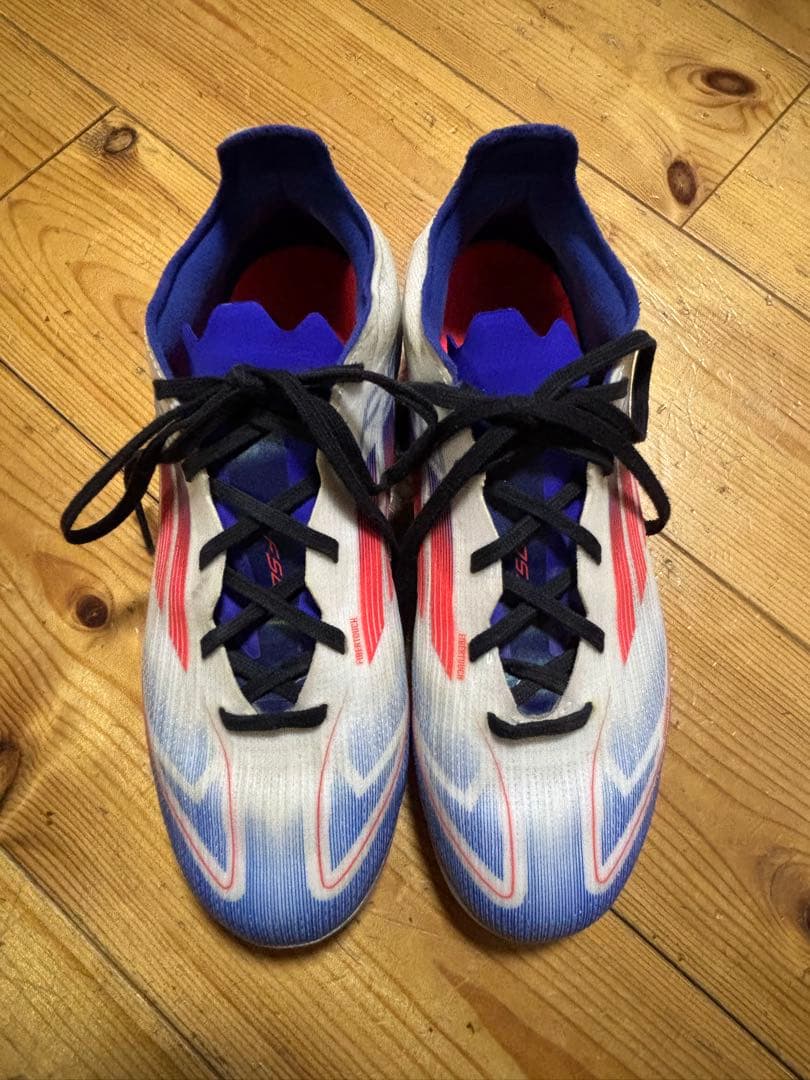 adidas F50 スパイク　22cm