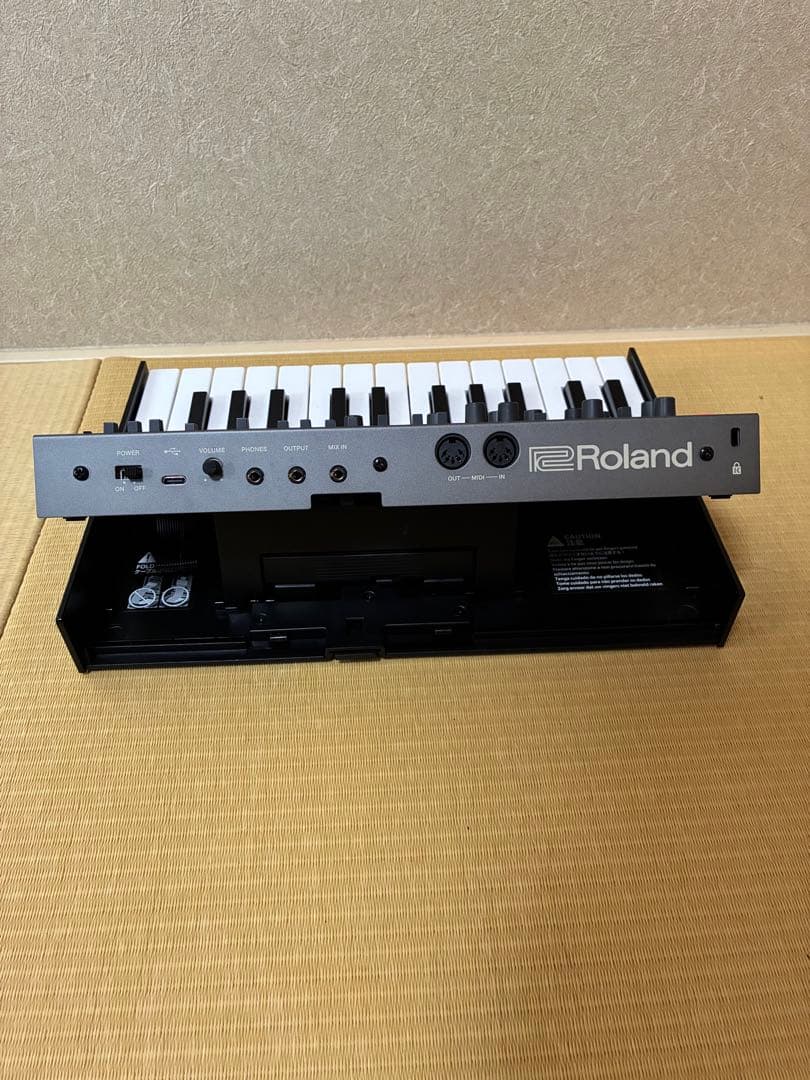 Roland JX-08 Boutique 付属品完備 シンセサイザー
