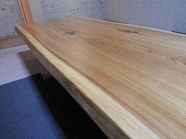 №7秋田杉一枚板☆座卓☆巾広貴重品！新入荷。