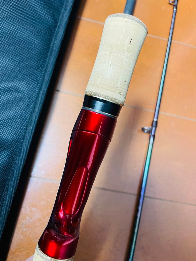 シマノ 18ワールドシャウラ 1652R-3 美品 保証書付き 送料込み