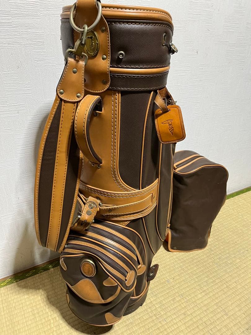 稀少！合成皮革 ！TRUSSARDI　トラサルディ　キャディバッグ