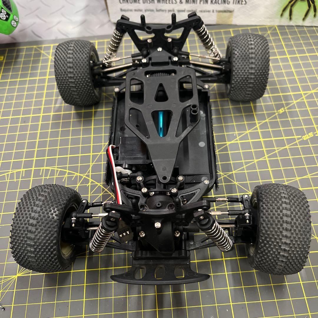 Itsy Bitsy Pro 1/18 京商　ラジコン　スパイダー　トリニティ