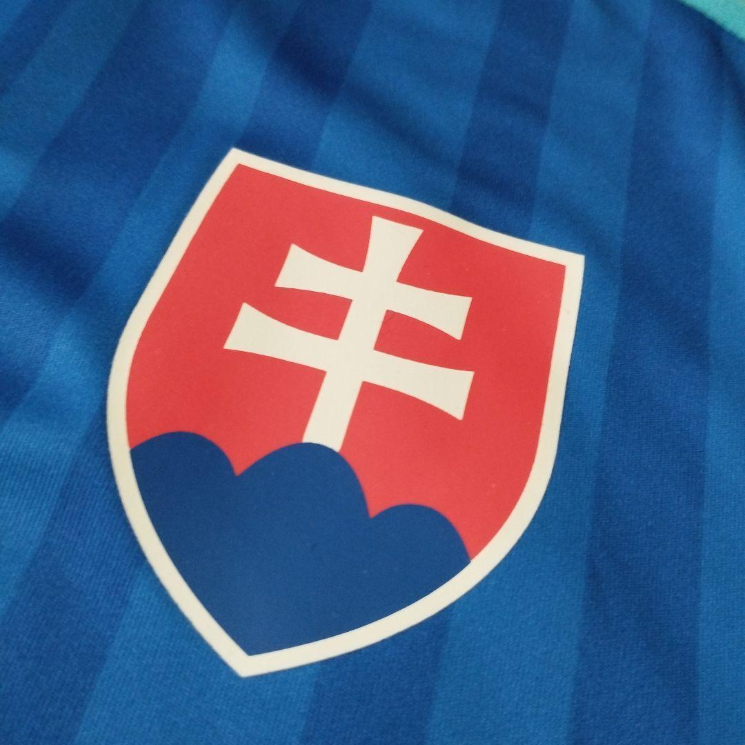 スロバキア代表 サッカーユニフォーム　Lサイズ