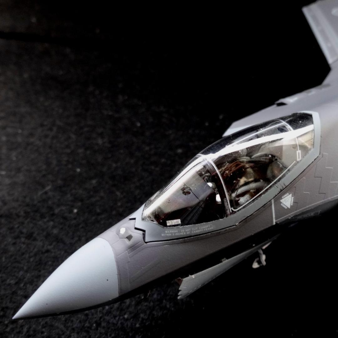 1/72 航空自衛隊　F-35A　第301飛行隊　三沢基地　完成品