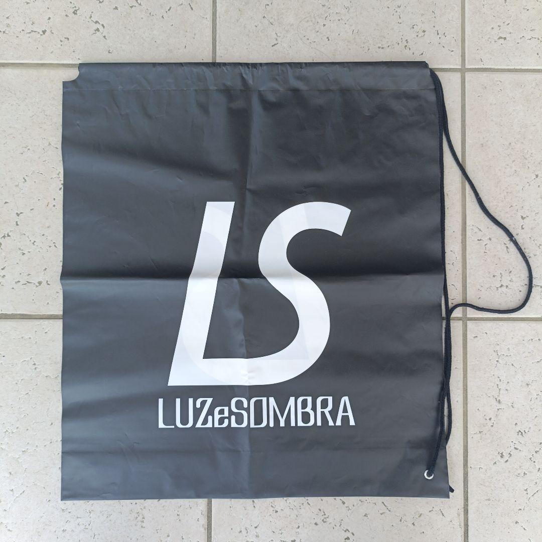 LUZeSOMBRA フットサルシューズ
