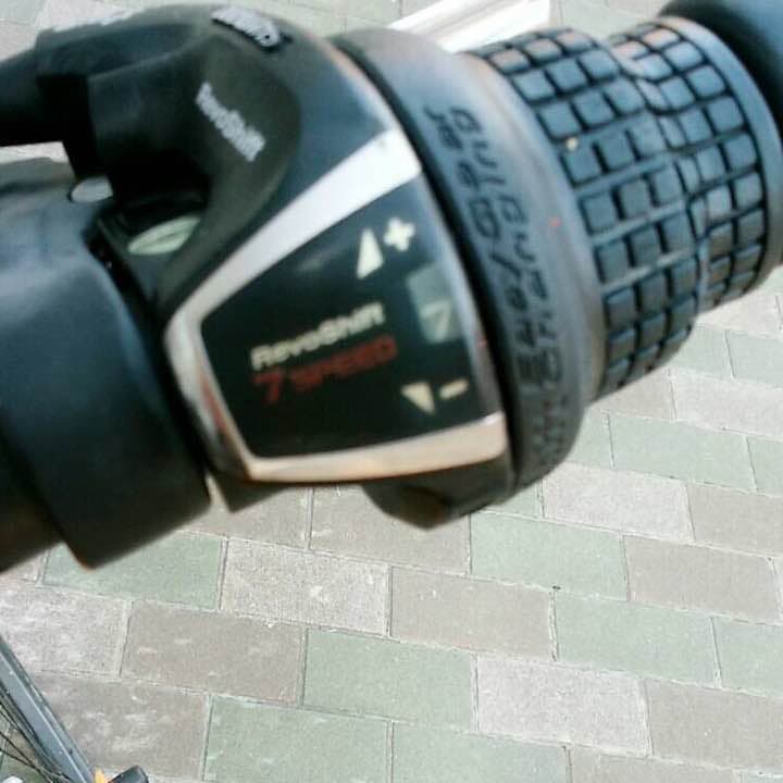 ハマーの自転車