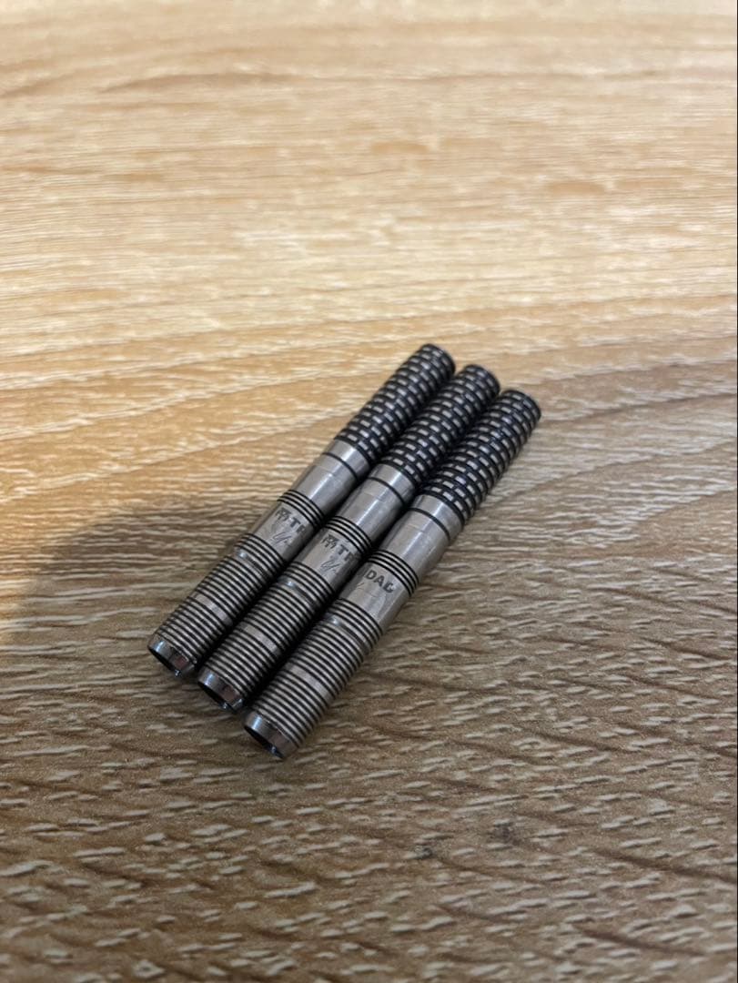 HUGO TYPE 2 ヒューゴ リョン バレル　エスダーツ限定