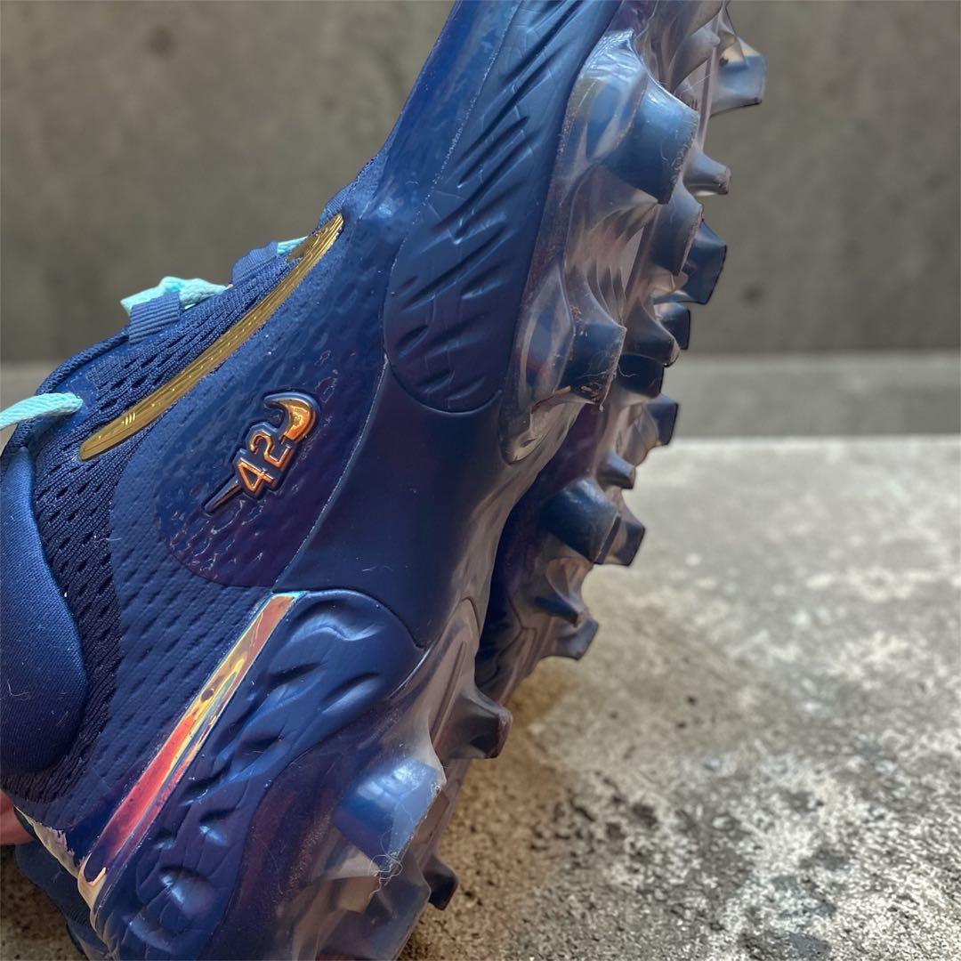 【日本未発売限定品】ジャッキーロビンソンモデルNIKEスパイク【中古美品】