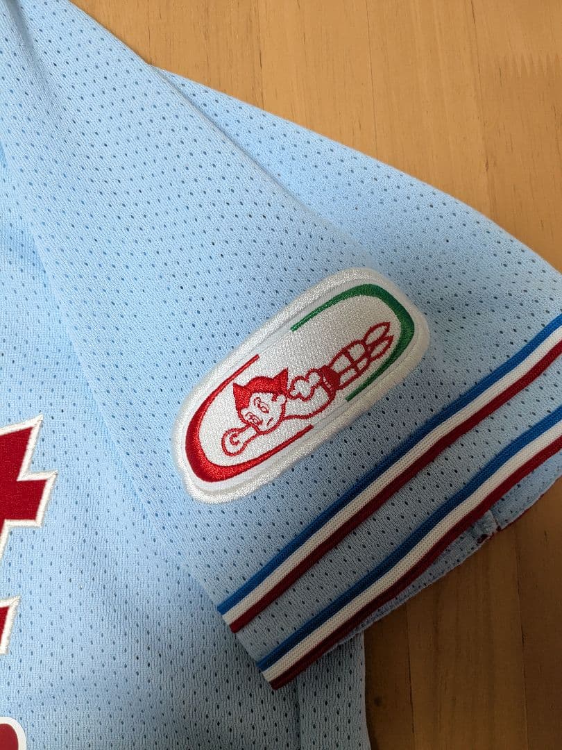 アトムズつば九郎レプリカユニフォーム　東京ヤクルトスワローズ
