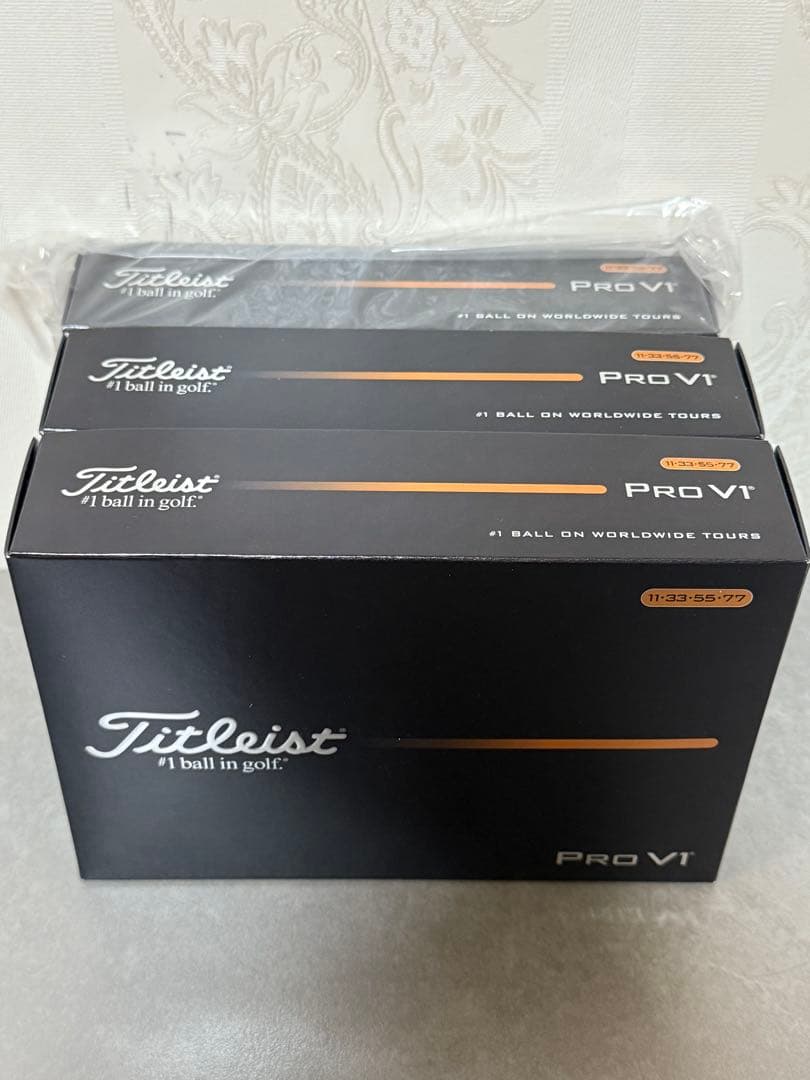 2025 TITLEISTタイトリストPROV1 プロV1 ダブルナンバー 3箱