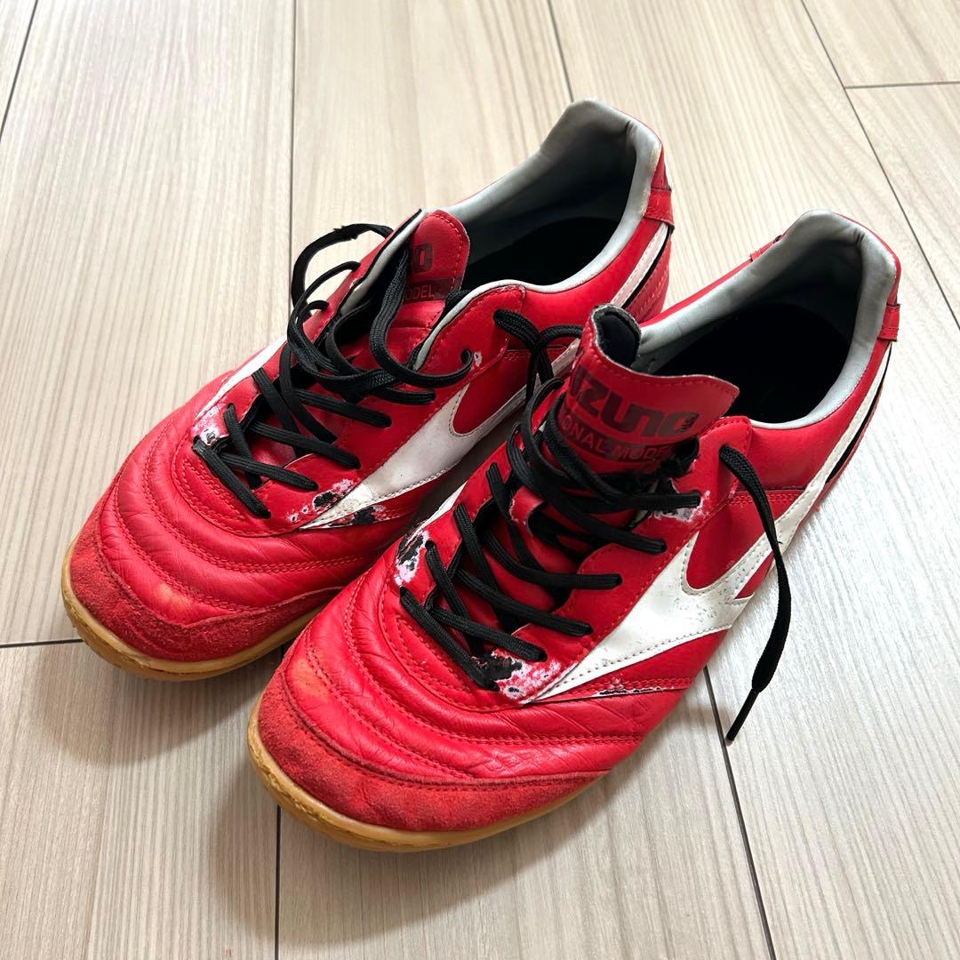 ミズノ　モレリアin　28cm　レッド(限定カラー)