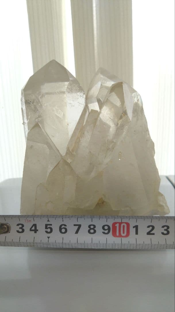 水晶　原石　虹入り