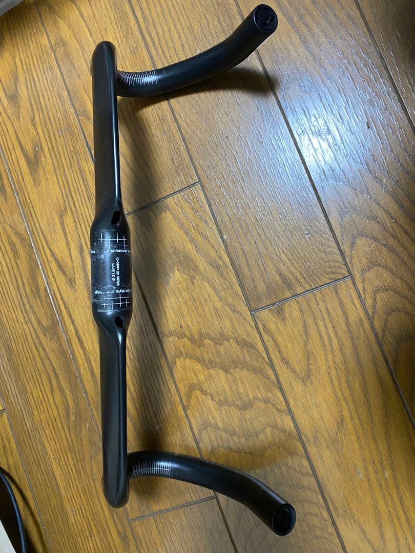 カーボン エアロハンドル 31.8mm ハンドルバーの幅40cm