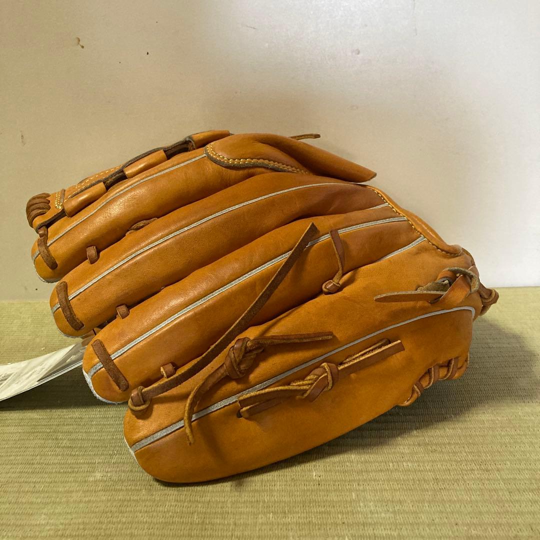 アクセフベルガード　新品硬式グローブ