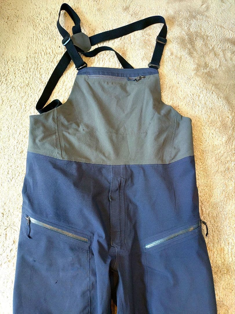 patagonia スノードリフター ビブパンツ M