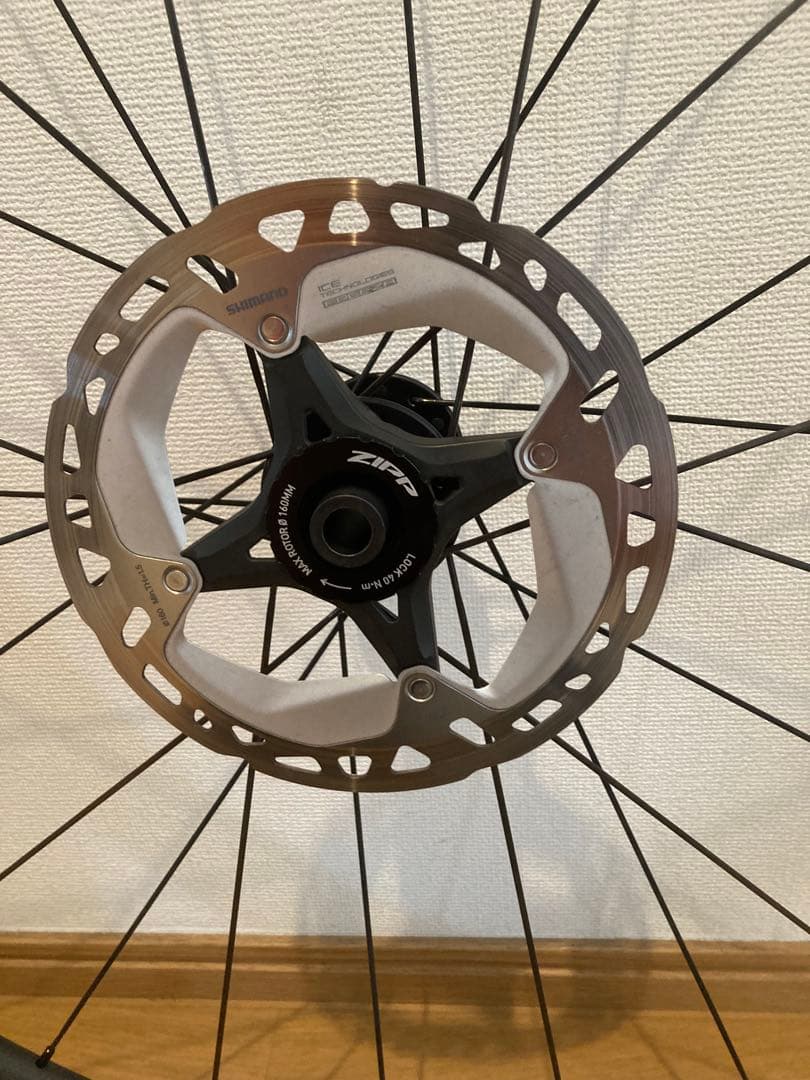 ZIPP 303 Firecrest タイヤセット