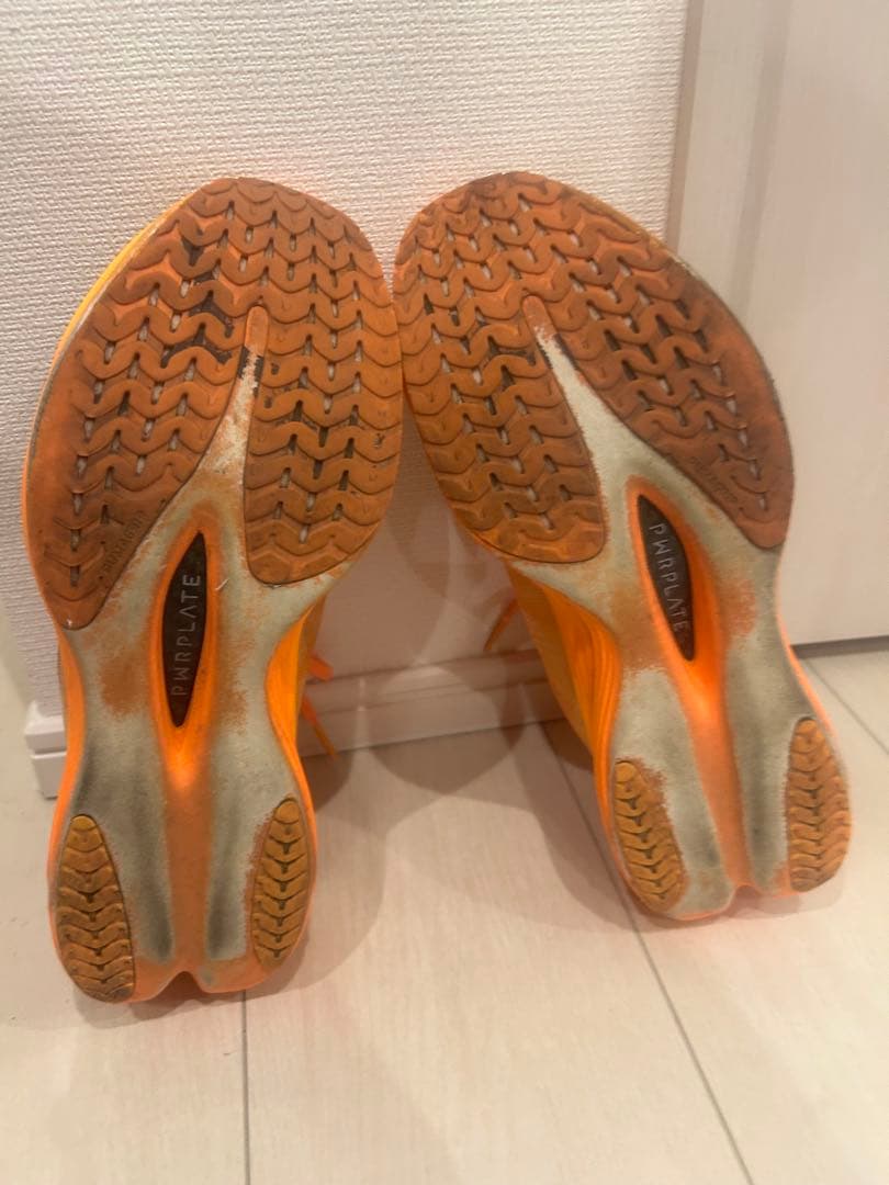 プーマ　PUMA ディヴィエイトニトロエリート3 27cm