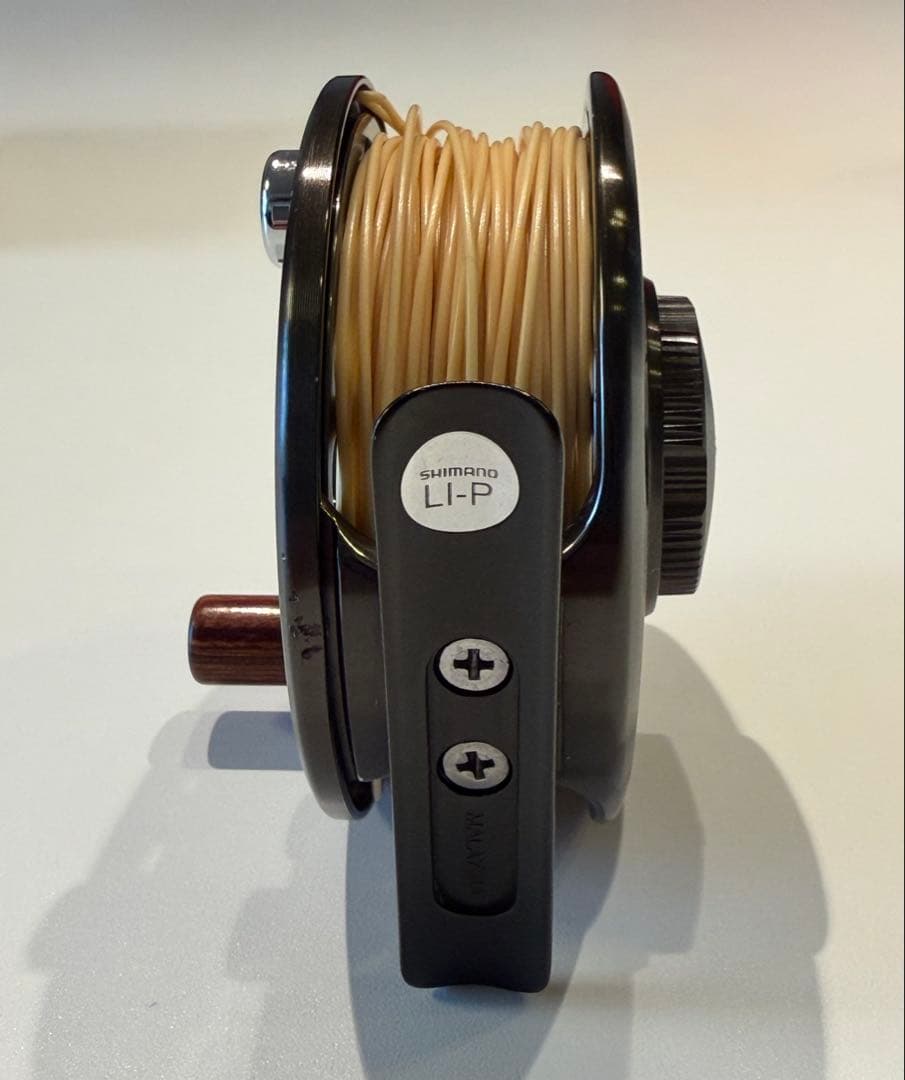 SHIMANO FREESTONE LA3-4 フライリール