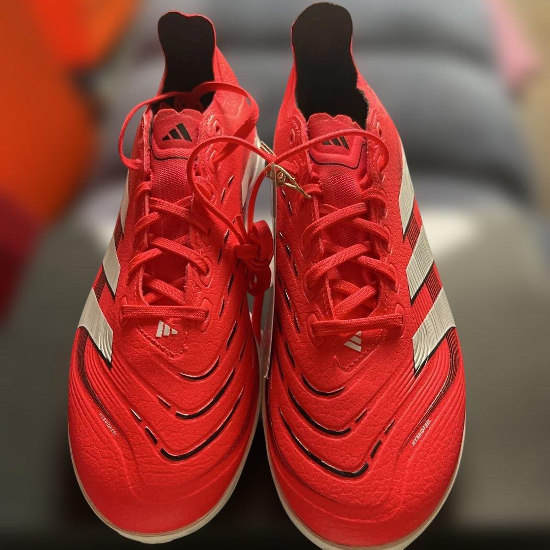 新品タグ付きadidas Predator リーグTF ￼サッカースパイク27