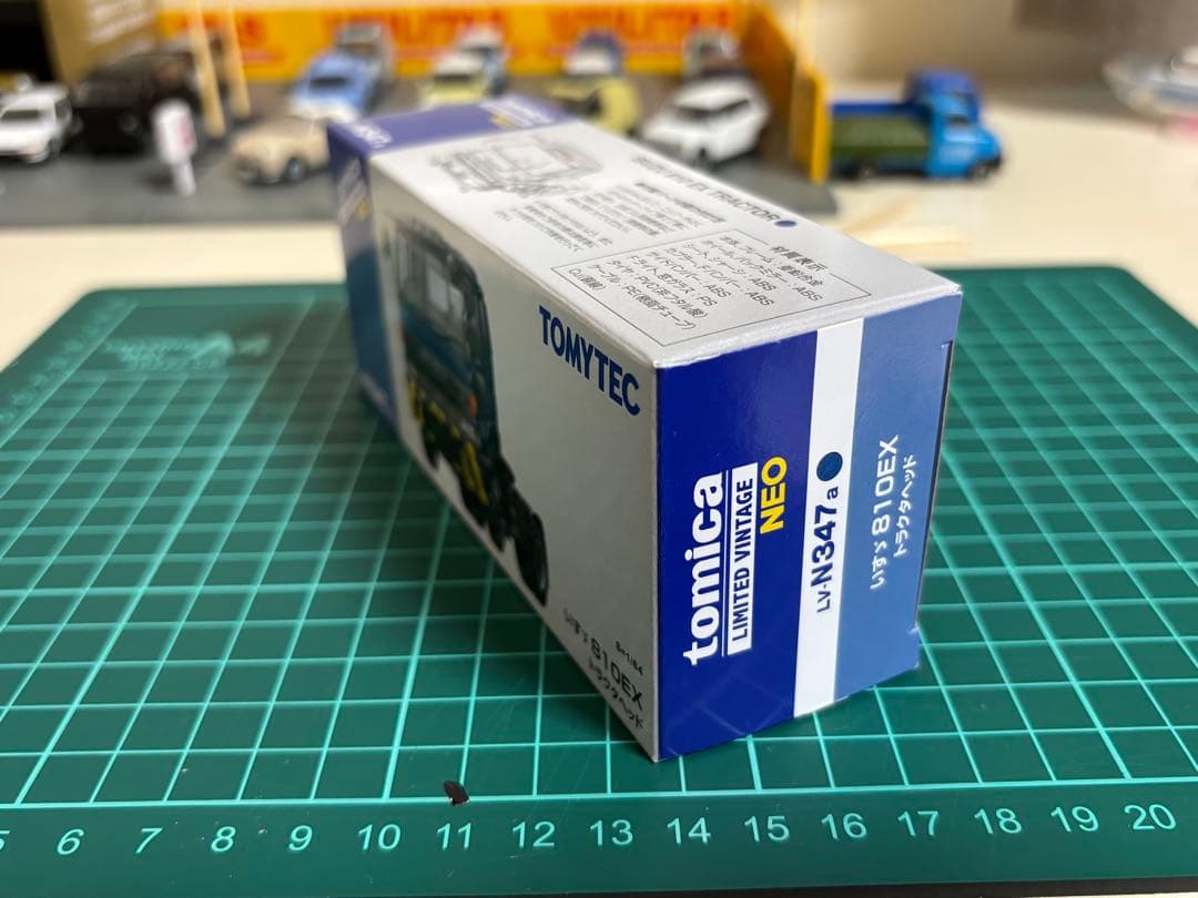 TOMICA LIMITED VINTAGE NEO いすゞ 810EX