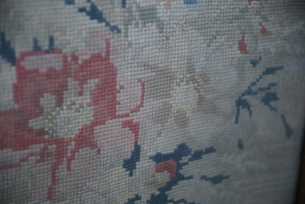 英国アンティーク木製ファイヤースクリーン/衝立/刺繍プチポワン(88-101)