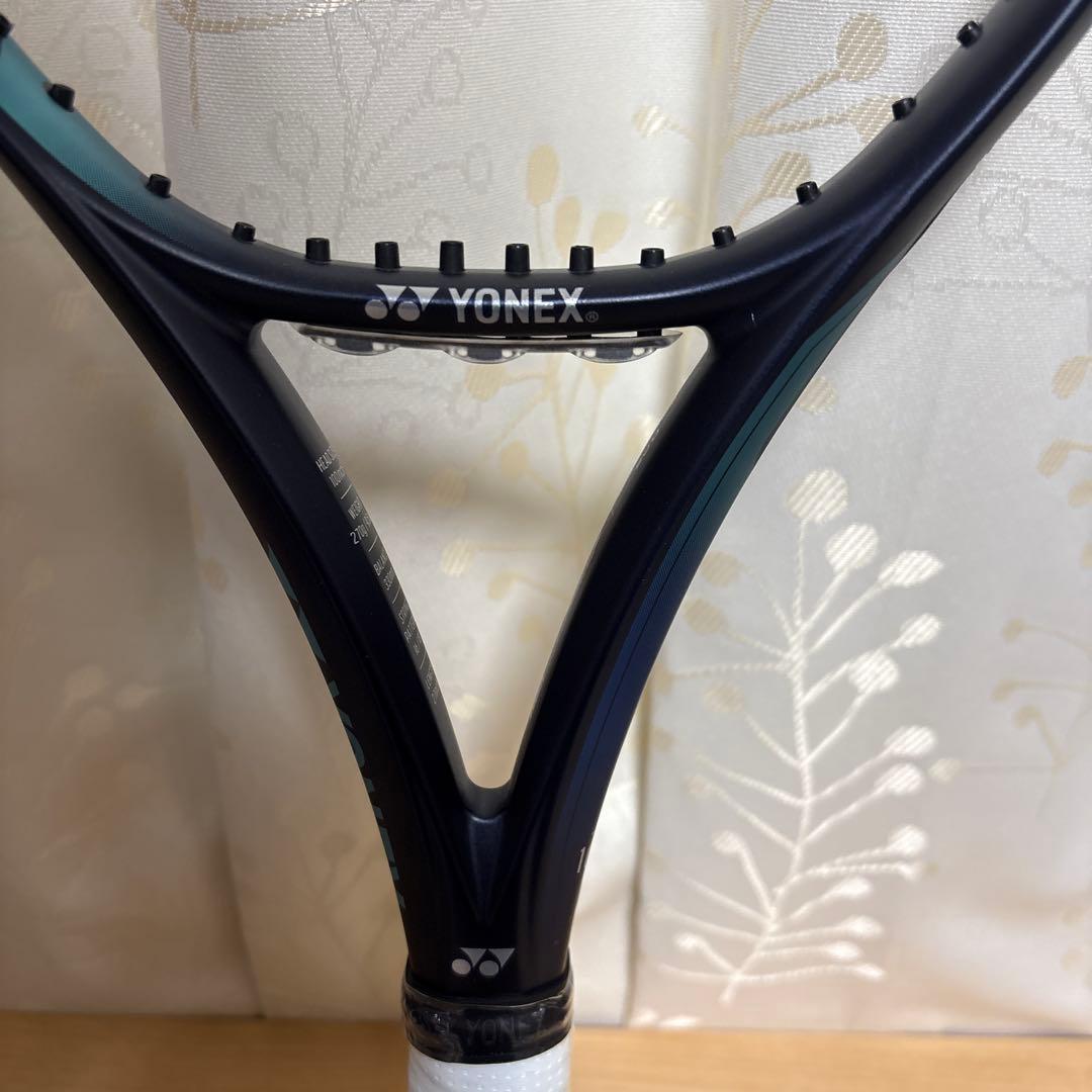 ヨネックス　YONEX 硬式テニスラケット　EZONE 100SL グリップ2