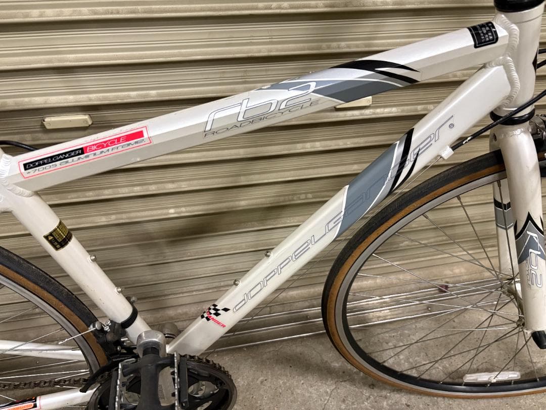 DOPPELGANGER ドッペルギャンガー RB2 WHITE タイヤ劣化あり