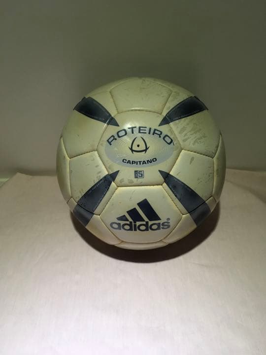 アディダス社　UEFA EURO 2004 “ビクターキャンペーン”公式救JVC
