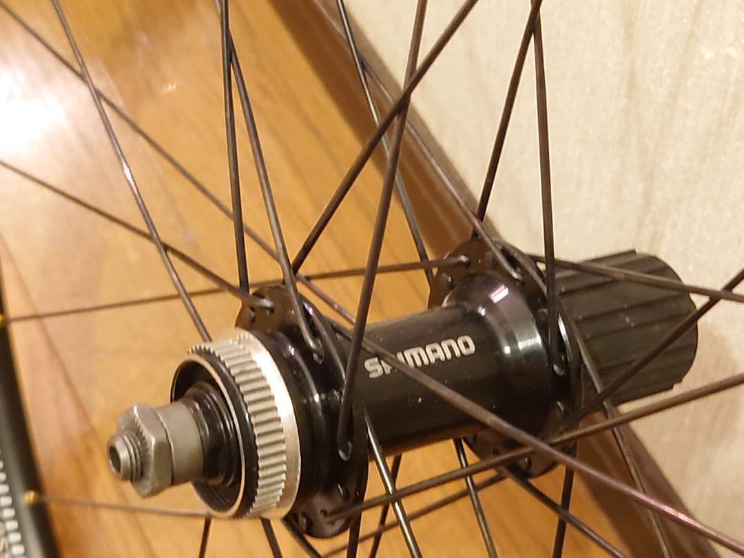 DT SWISS R460db 700C 28H 手組み ホイールセット