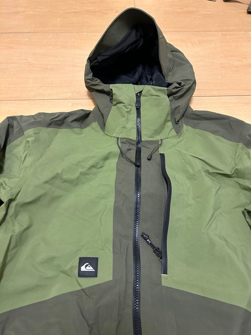 機能性抜群！ Quiksilver GORE-TEX スノボウェア Mサイズ