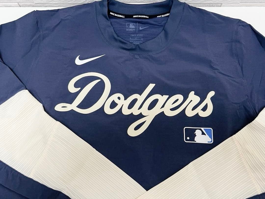 レア！ ドジャース パフォーマンスTシャツ 長袖 サイズS シティコネクトモデル