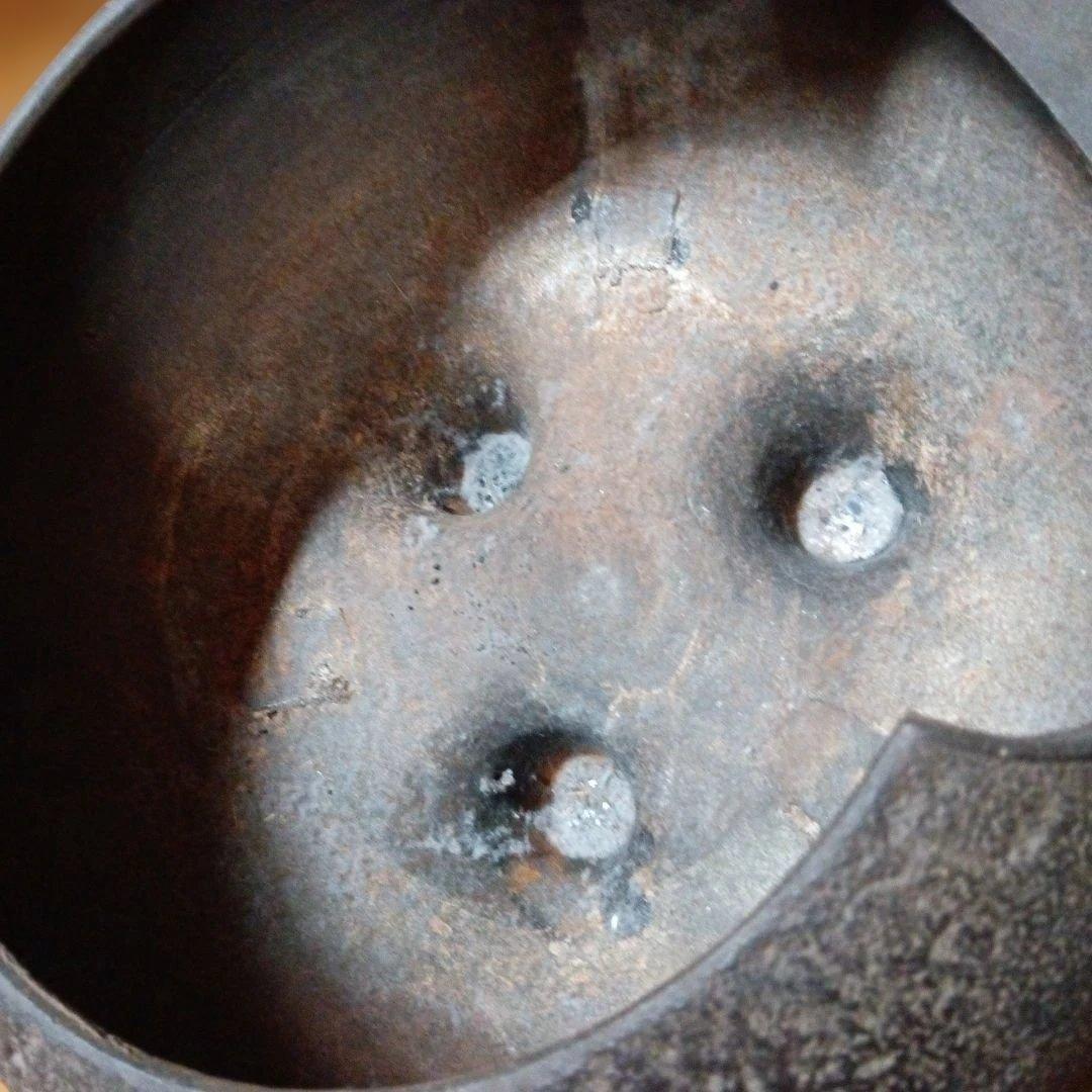 中古鋳鉄製 茶釜 丸型の蓋付き