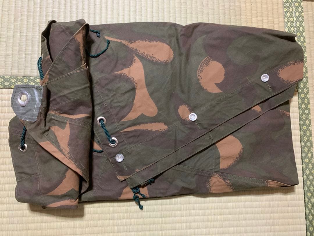 ハンガリー軍　軍幕　ポンチョ　テント　ハリケーンカモ