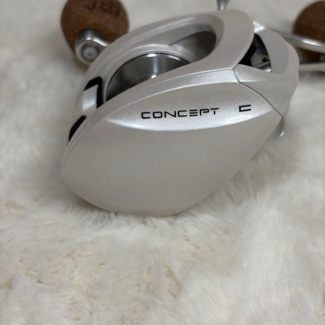 13 FISHING CONCEPT C 左手用