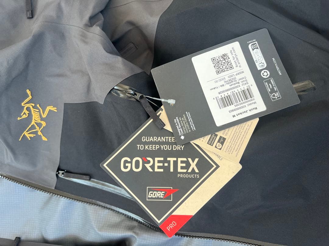 ARC'TERYX Rush Jacket MEN'S Mサイズ
