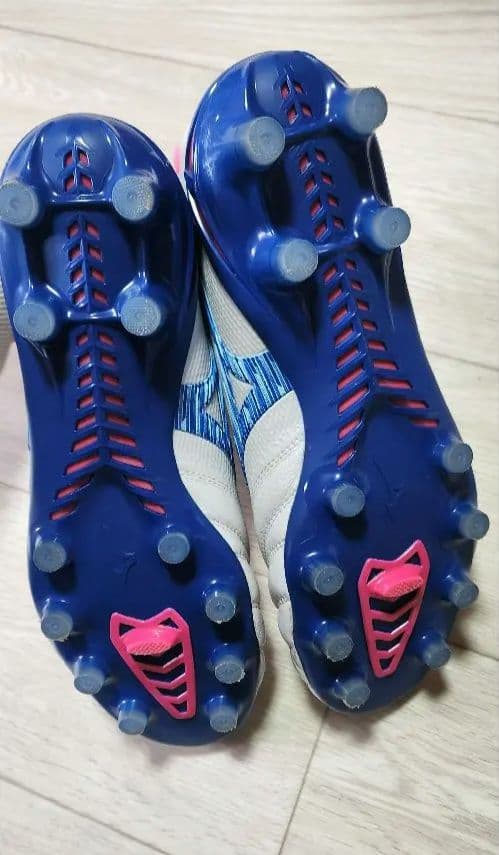 Mizuno モレリア4β　24.5㎝